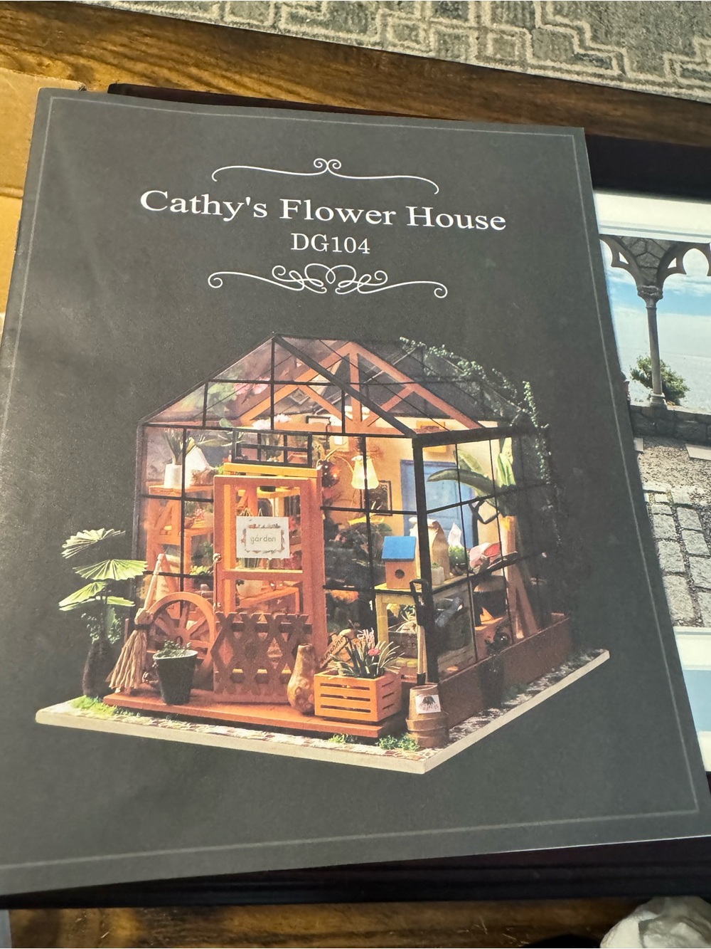 DIY House Cathy’s Flower House